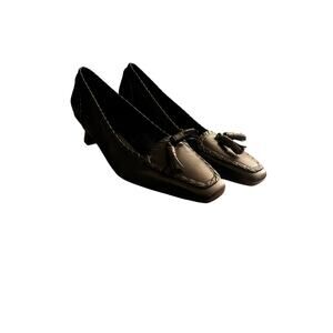 NEW Stuart Weitzman brown metallic finish kitten heel shoe  size 391\2